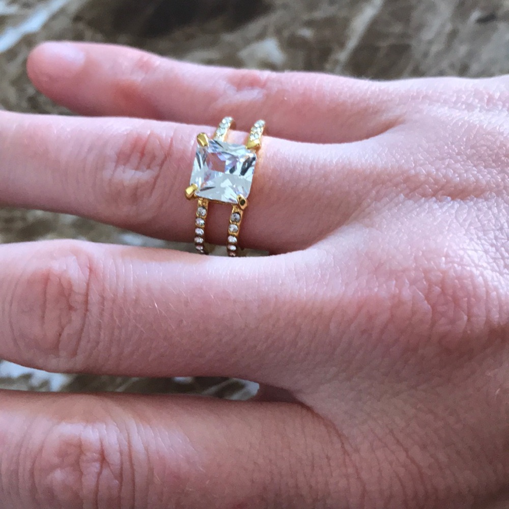 18kt yellow gold plated hollow princess ring sz 7